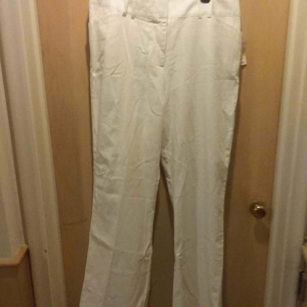 Dressbarn white flare leg dress pants size 14